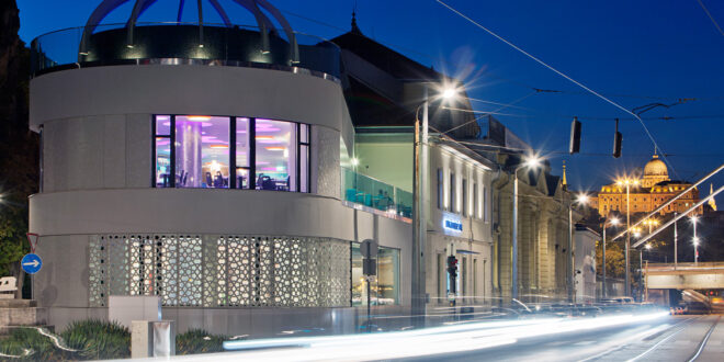 Night Bathing at Rudas - Bath Budapest